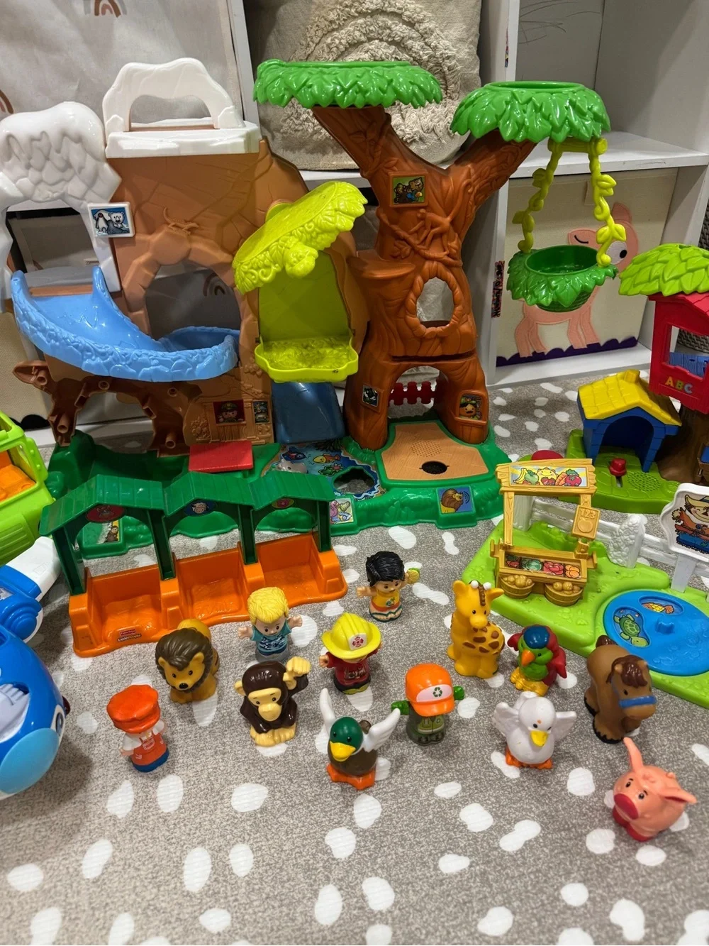 Lot vtg Little People vintage playset figurines zoo truck plane big animal farm